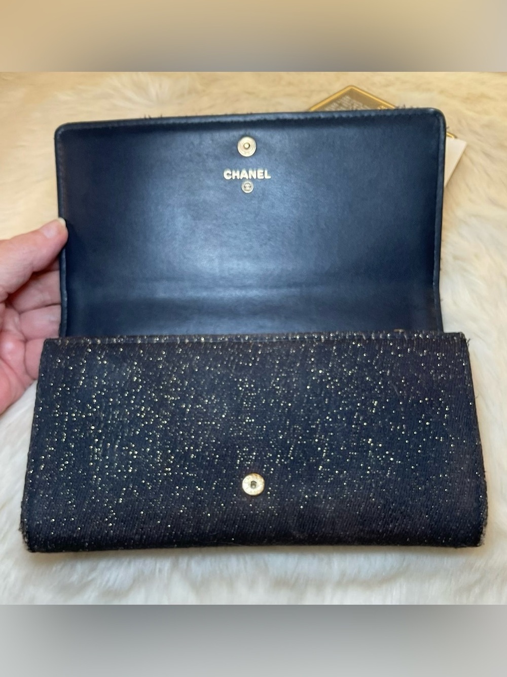 CHANEL Deauville Navy Long Wallet - Picture 3 of 13